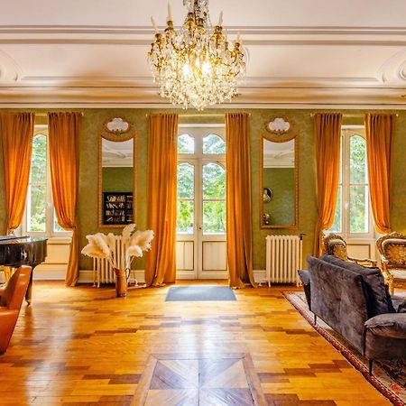 Le Manoir Du Thouron Hotel Saint-Sulpice-la-Pointe Kültér fotó