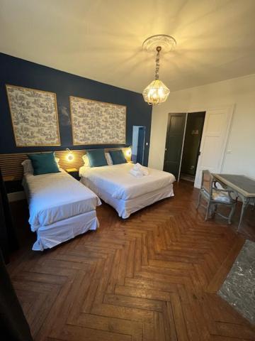 Le Manoir Du Thouron Hotel Saint-Sulpice-la-Pointe Kültér fotó