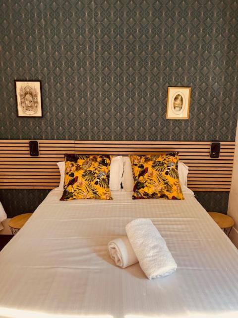 Le Manoir Du Thouron Hotel Saint-Sulpice-la-Pointe Kültér fotó